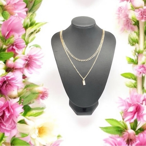 LC Lauren Conrad Jewelry - Layered Necklace